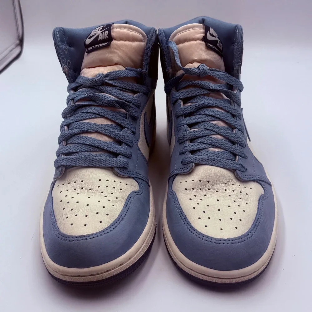 Nike Air Jordan 1 Retro High OG First In Flight University Blue  9.5  FD2596-400